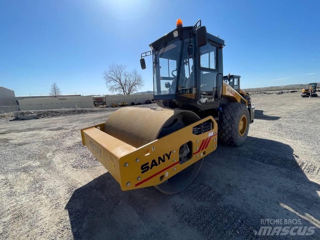 Sany SSR 120C 8 Šmykom riadené nakladače
