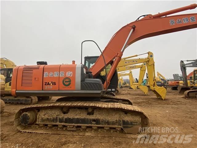 Hitachi ZX210-3 Pásové rýpadlá