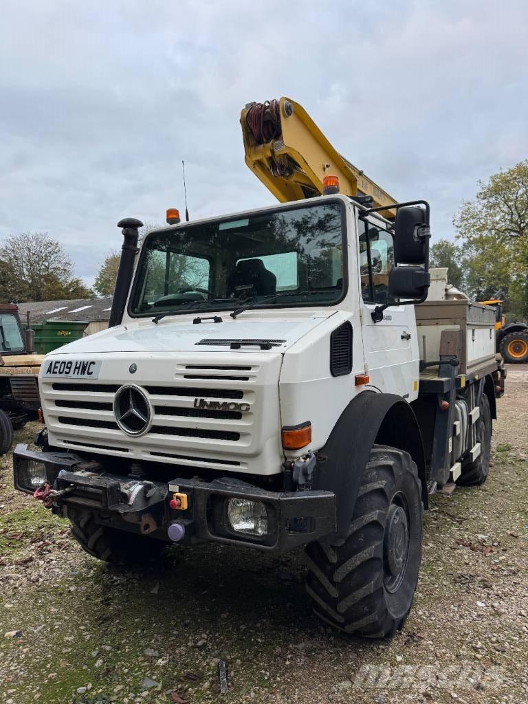 Mercedes-Benz unimog Autoplošiny