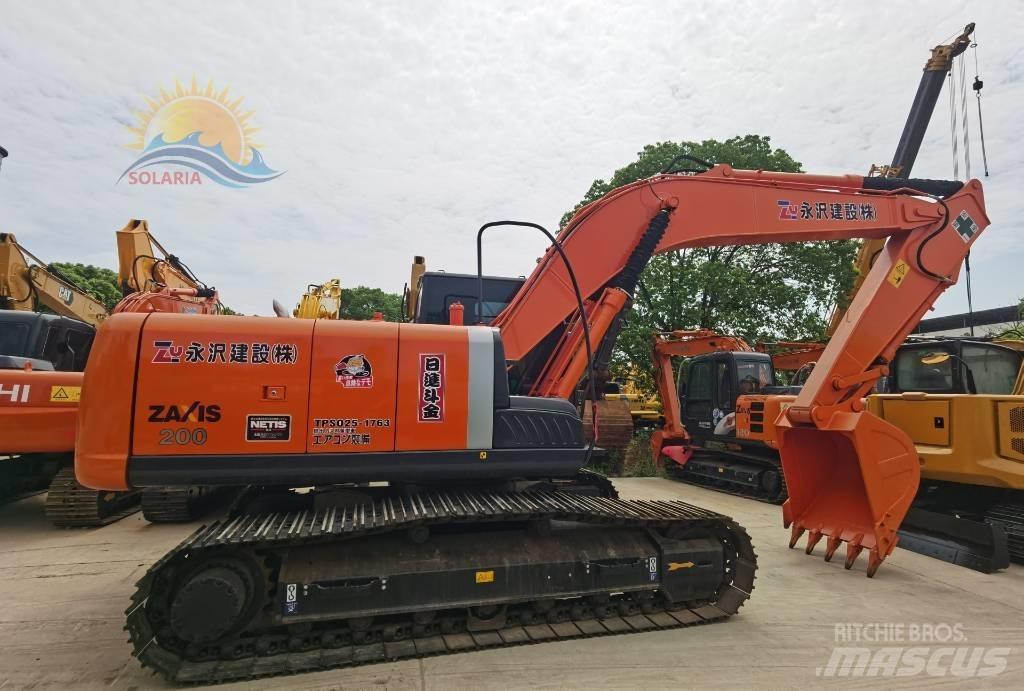 Hitachi ZX 200 Pásové rýpadlá