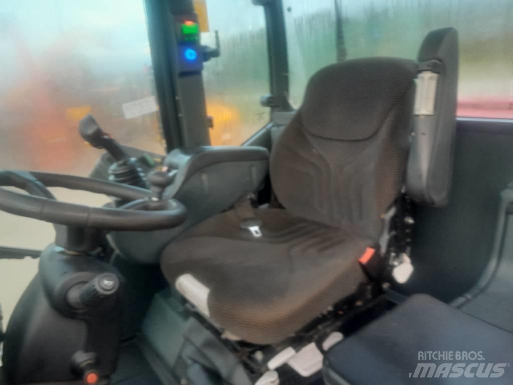 Schafer T8620 Teleskopické nakladače pre poľnohospodárstvo