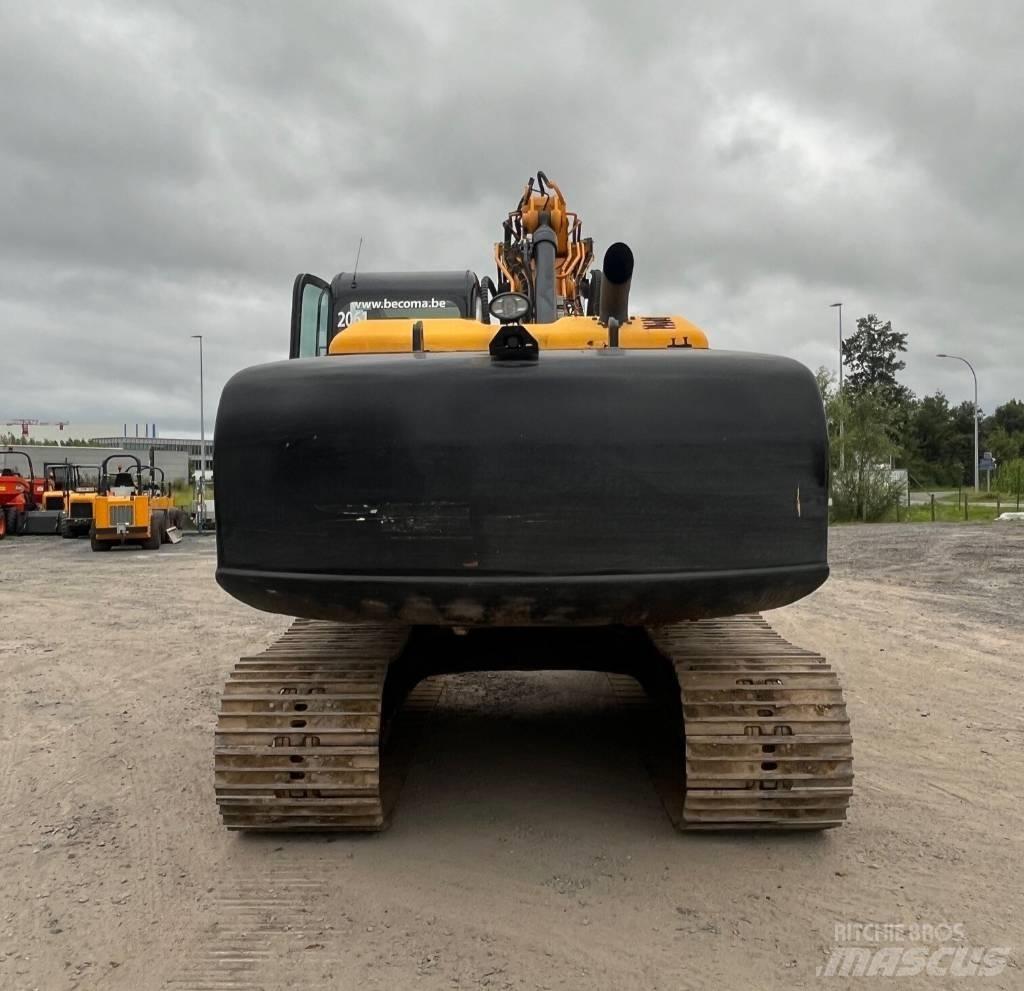 JCB JS 220 Pásové rýpadlá