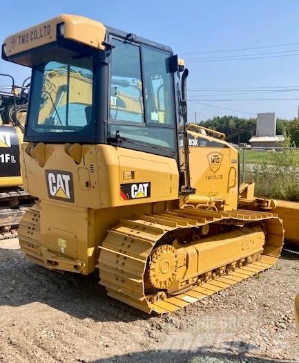 CAT D 3 K LGP Pásové dozéry