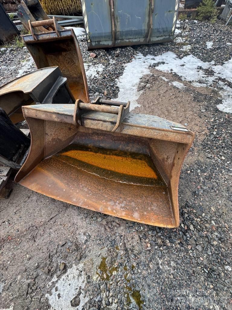 Yanmar SV 100 Midi rýpadlá 7 t - 12 t