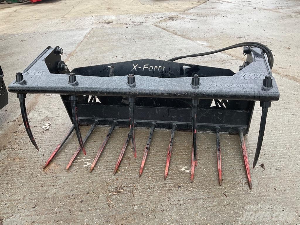 Manitou X-form Ďalšie nakladače, rýpadlá a príslušenstvo