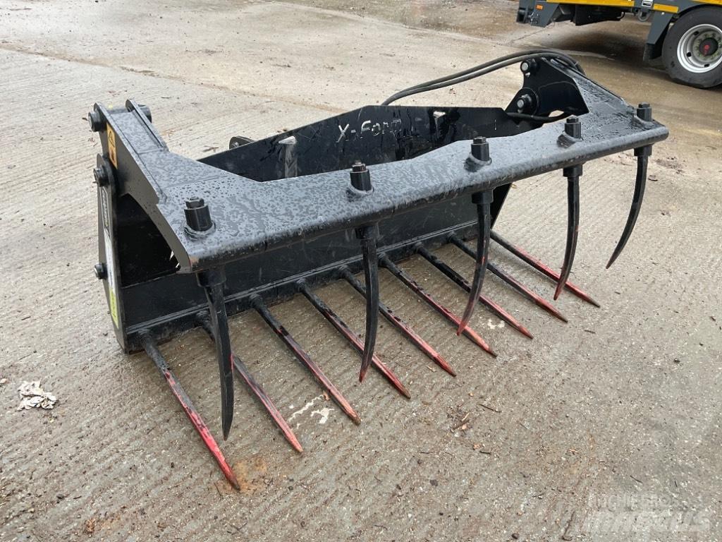 Manitou X-form Ďalšie nakladače, rýpadlá a príslušenstvo