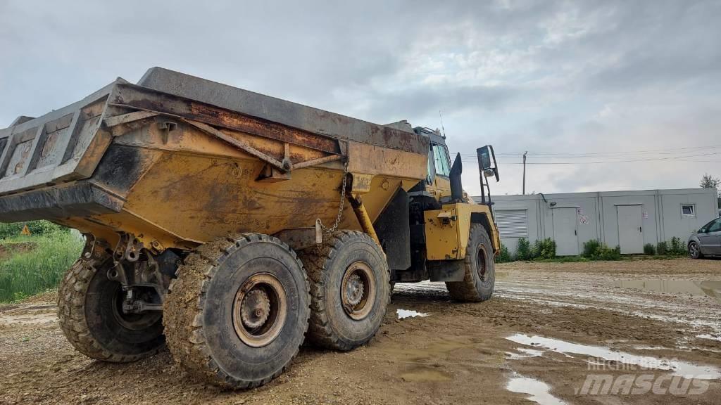 Komatsu HM300-2 Kĺbové nákladné autá