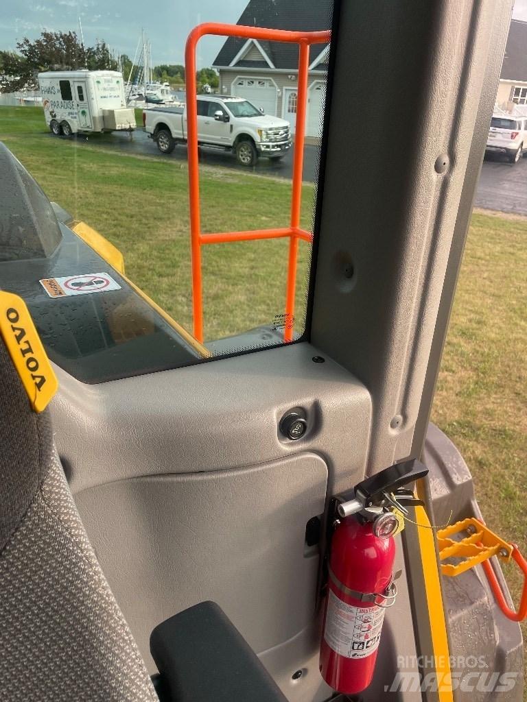 Volvo L120H Kolesové nakladače