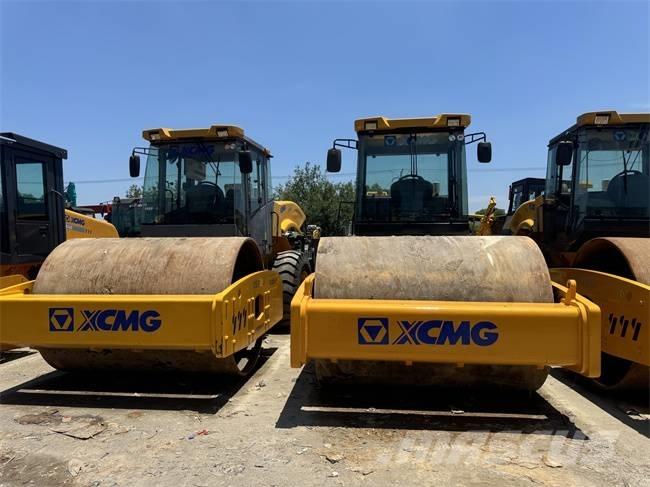 XCMG XS 223 J Ťahačové valce