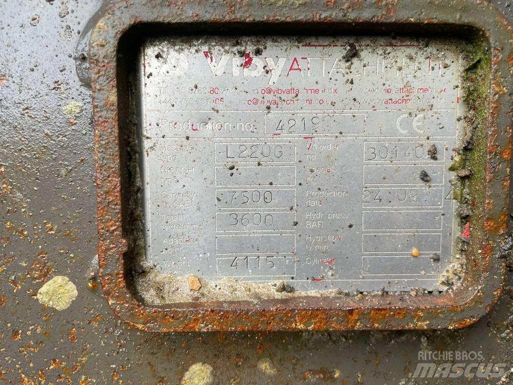 Volvo L220G Kolesové nakladače