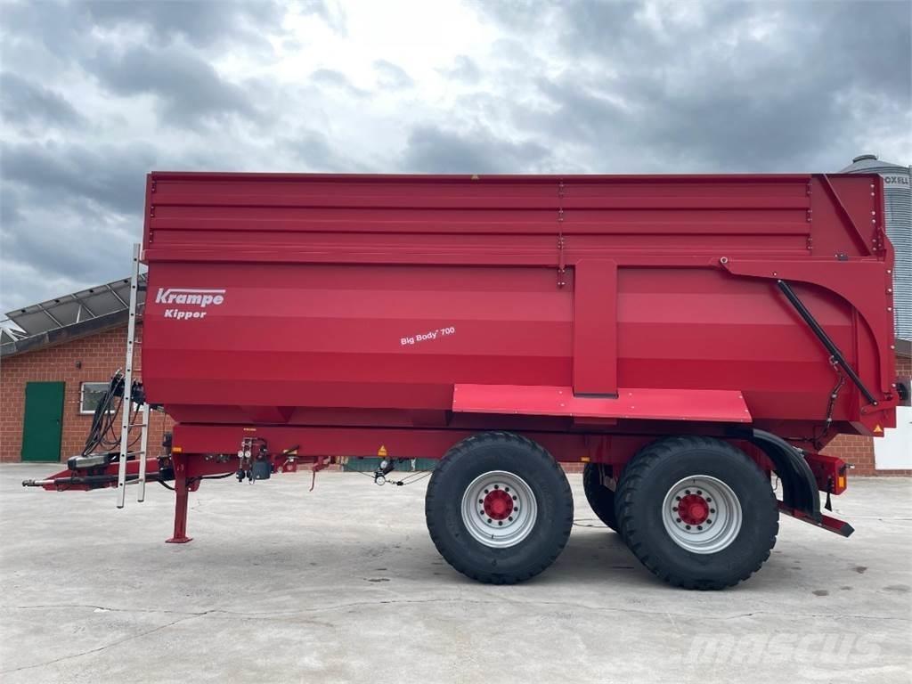 Krampe BigBody 700 Prívesy na balíky
