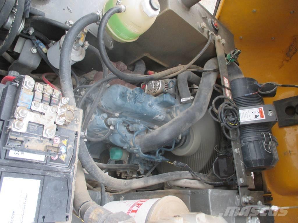 Ausa D 100 AHA Stavebné sklápače