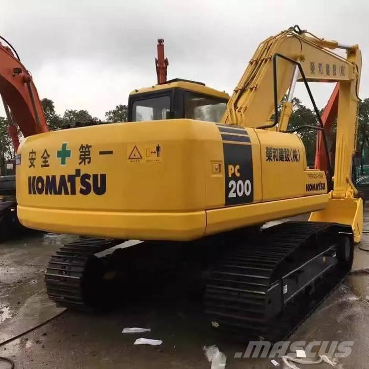Komatsu pc200-7 Pásové rýpadlá