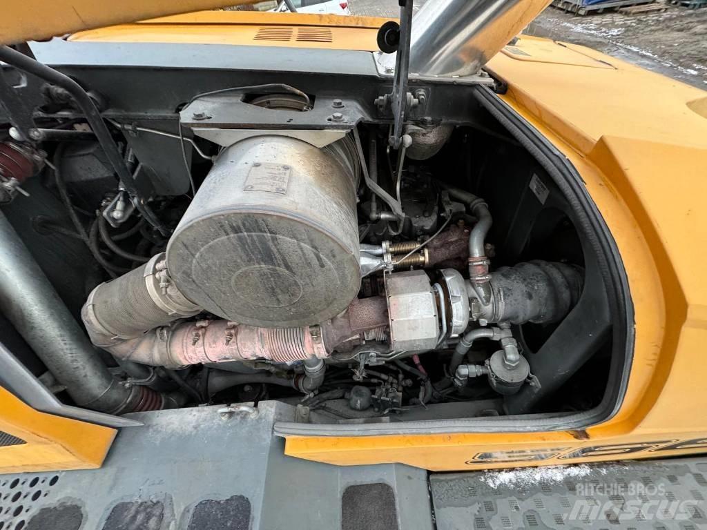 Liebherr L 566 Kolesové nakladače