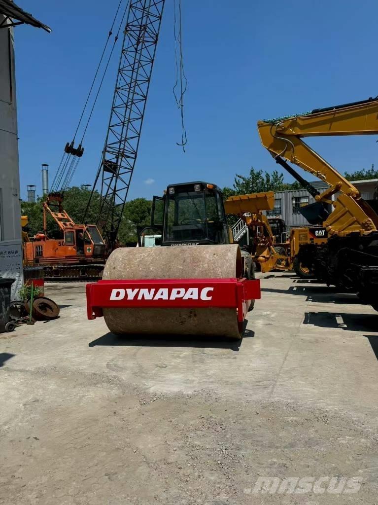 Dynapac CA 30 D Ťahačové valce