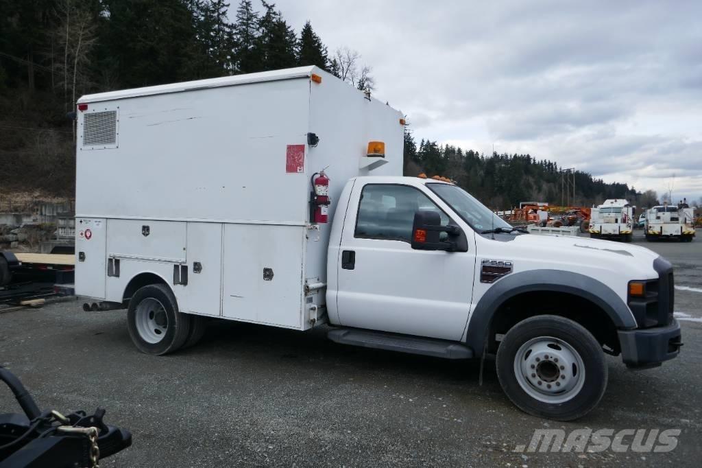 Ford F 550 Komunálne / Multi-úžitkové vozidlá