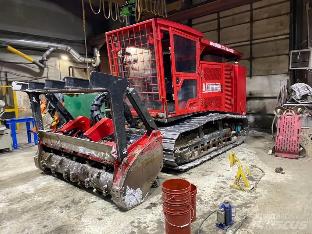 Lamtrac LTR8300T Lesné mulčovače