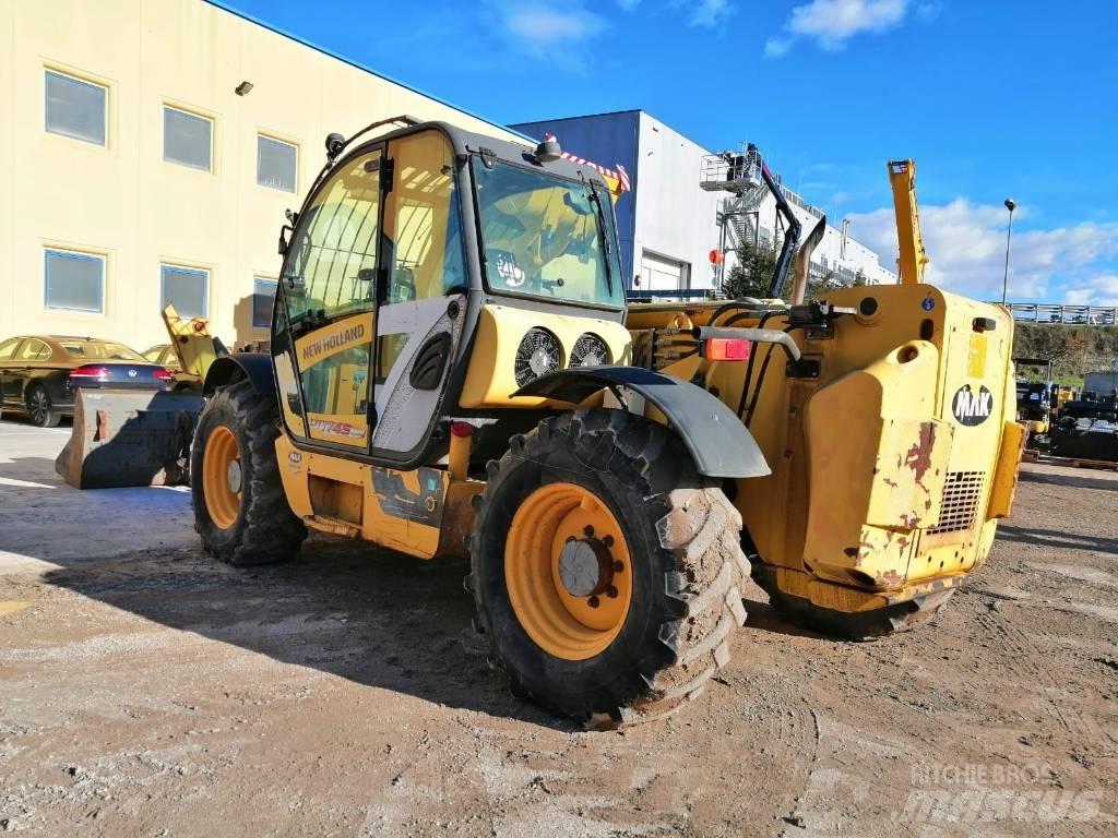 New Holland LM1740 A Teleskopické manipulátory