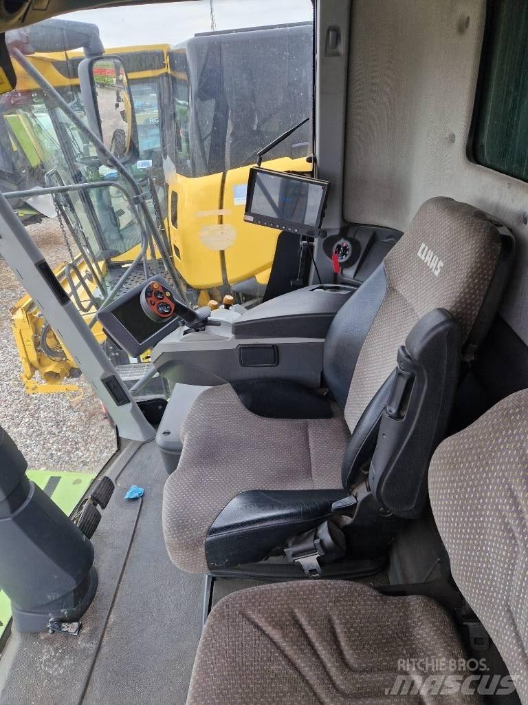CLAAS Lexion 670 Kombinované zberacie stroje