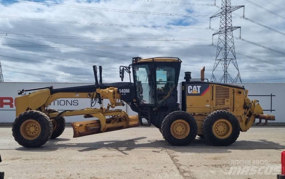 CAT 140 M Grejdery
