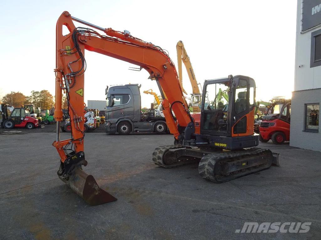 Doosan DX85R-3 Pásové rýpadlá
