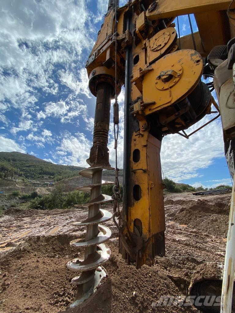 Bauer BG 24 H Veľké vŕtacie stroje