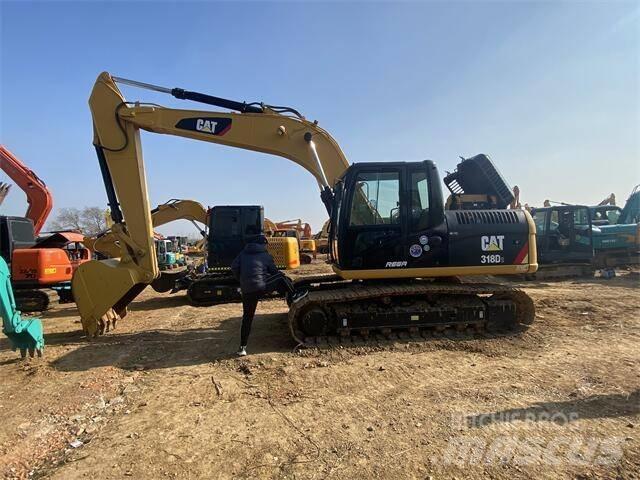 CAT 318D2 Pásové rýpadlá