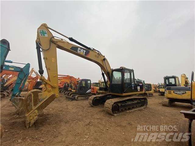 CAT 318D2 Pásové rýpadlá