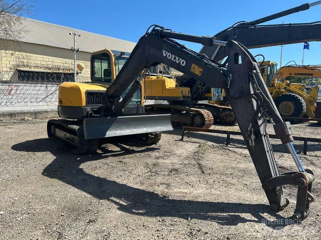 Volvo ECR 88 D Pásové rýpadlá