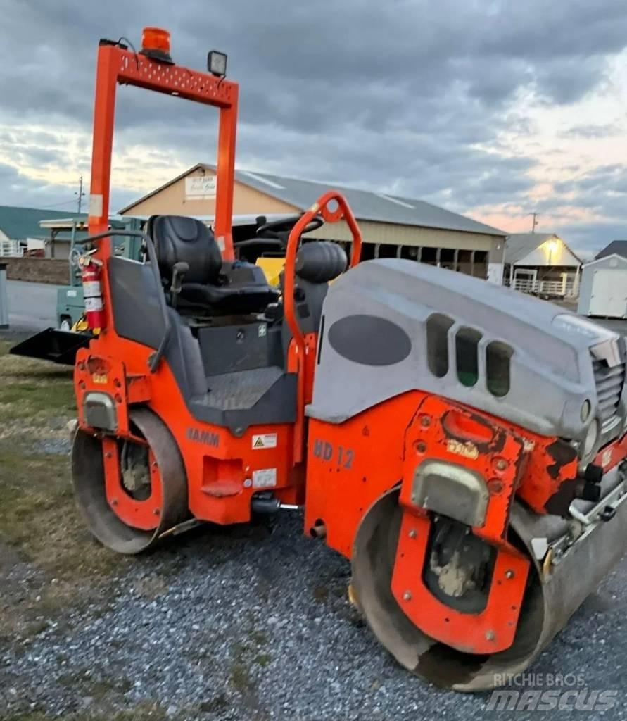 Hamm HD 12 VV Tandemové valce