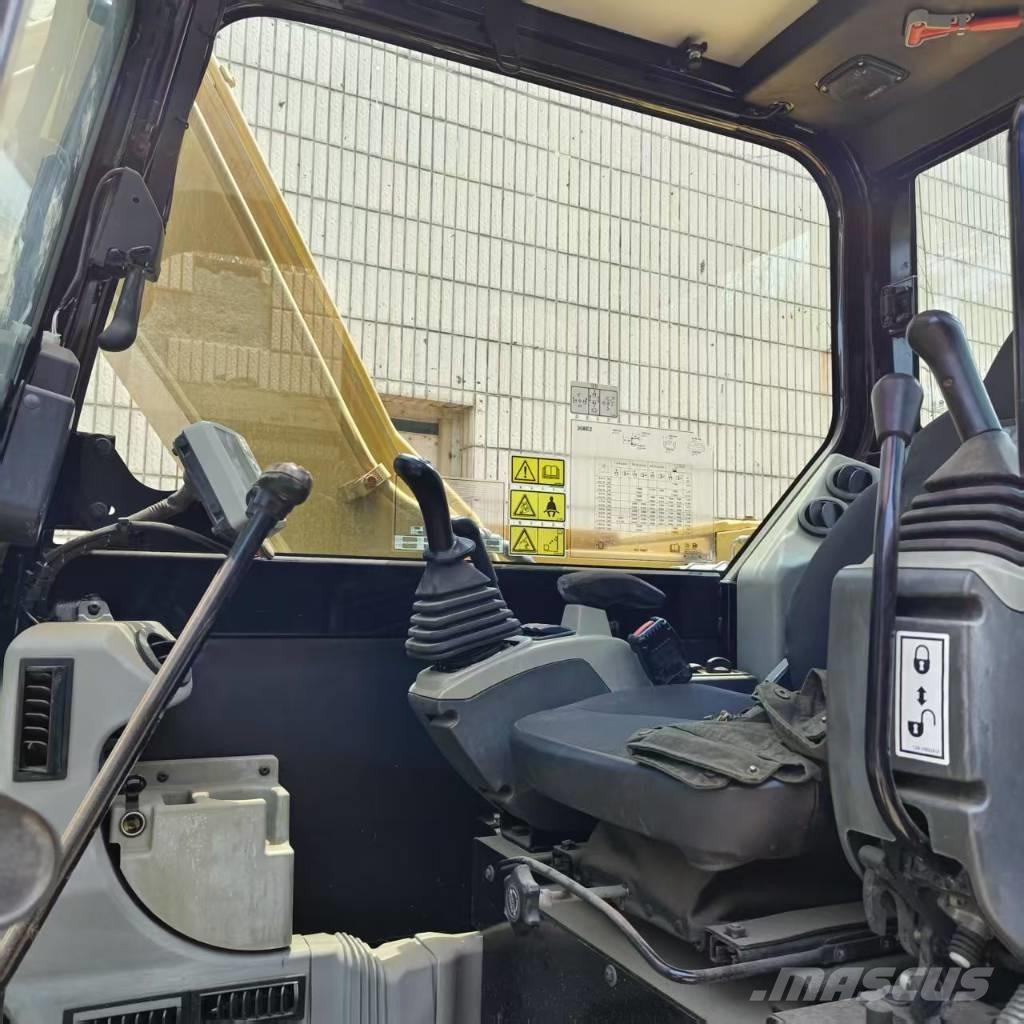 CAT 308E2 Pásové rýpadlá