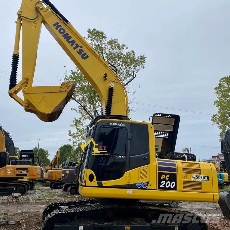 Komatsu PC 200 LC-8 Pásové rýpadlá