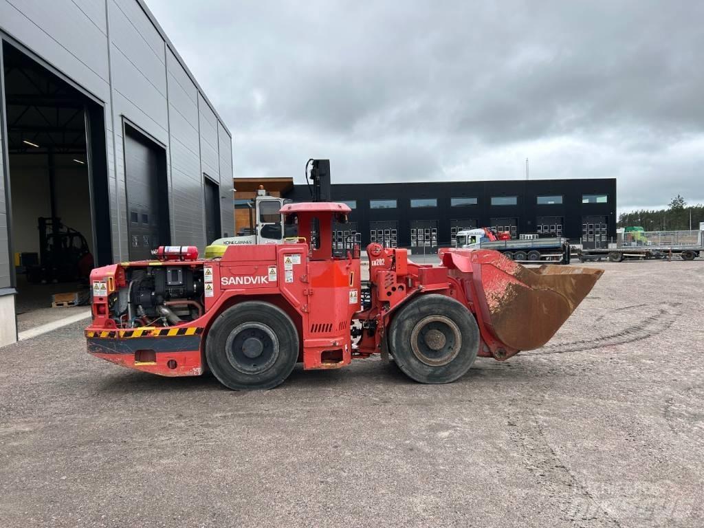 Sandvik Toro LH202 Podzemné nakladače