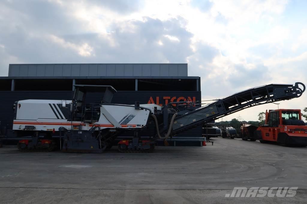 Wirtgen W 250 Recykléry za studena