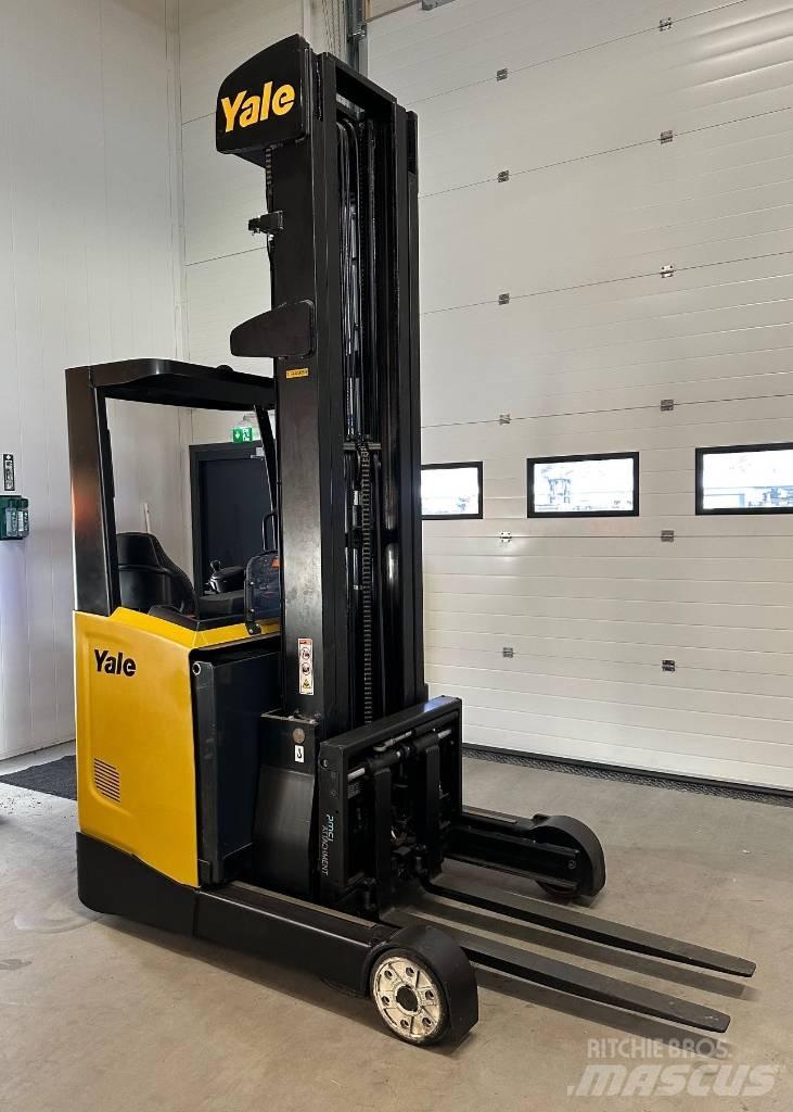 Yale MR 16 Retraky