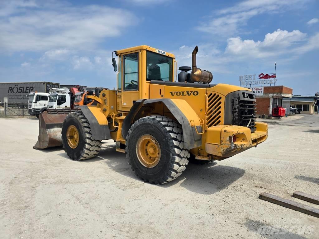 Volvo L 120 E Kolesové nakladače