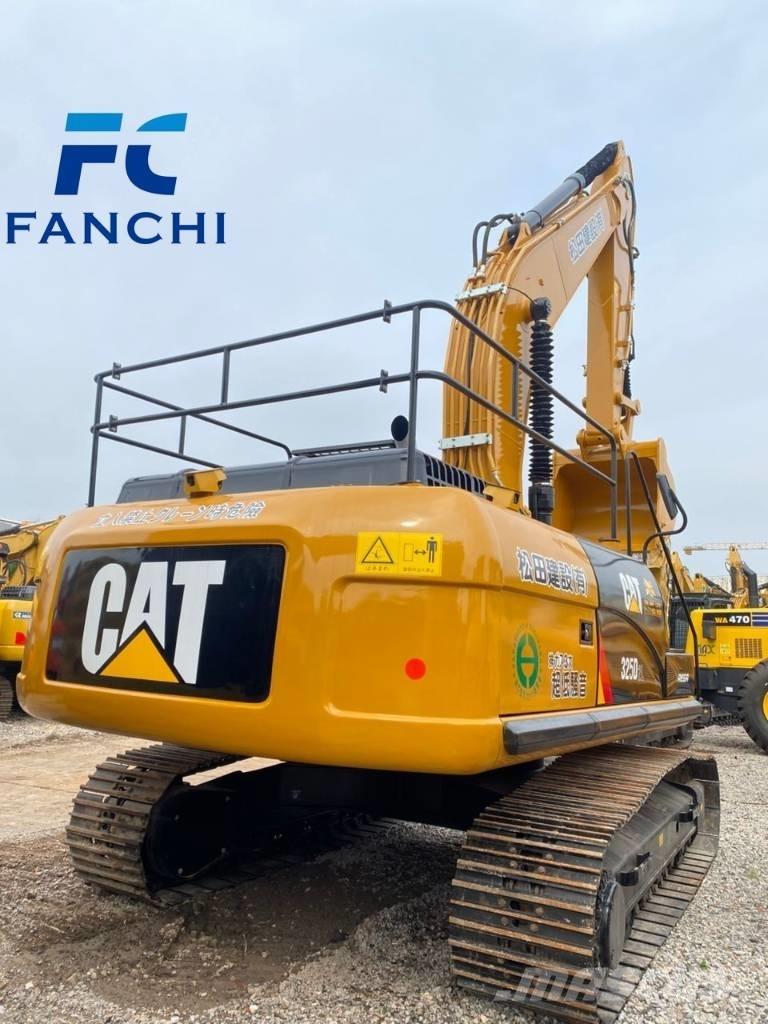 CAT 325D2L Pásové rýpadlá