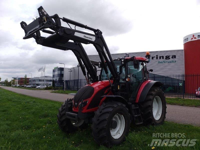 Valtra A 114 HT4 Traktory