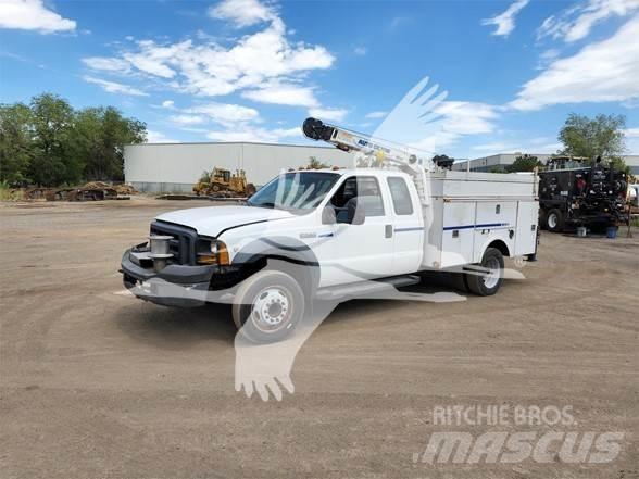 Ford F550 XL Stavebníctvo - ostatné