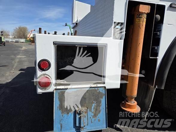 Peterbilt 337 Stavebníctvo - ostatné