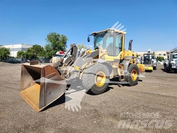 Volvo L70G Kolesové nakladače