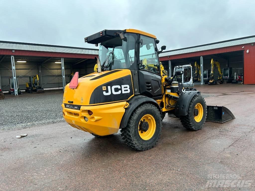 JCB 409 Kolesové nakladače