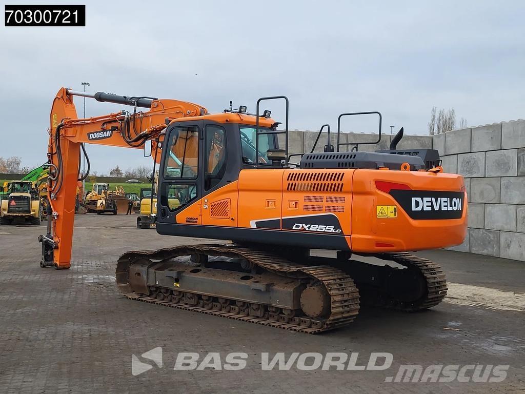 Doosan DX255 LC-5 Pásové rýpadlá