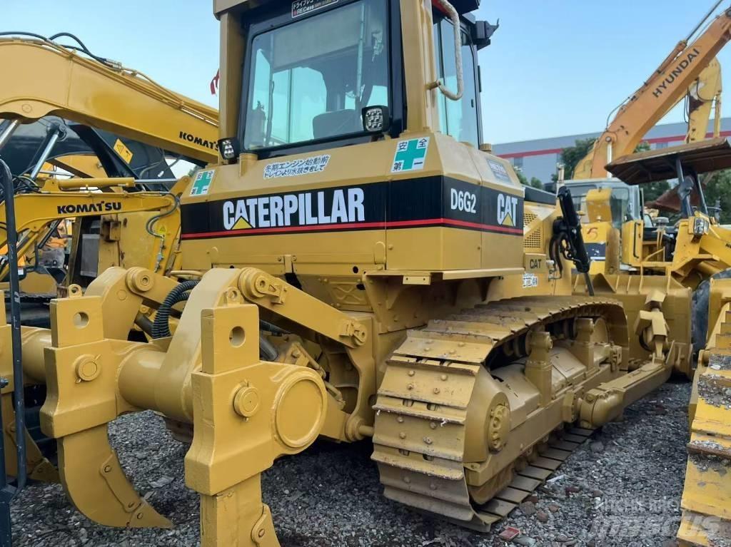CAT D 6 G Pásové dozéry