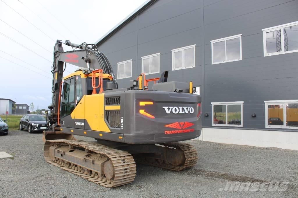 Volvo EC 220 E Pásové rýpadlá