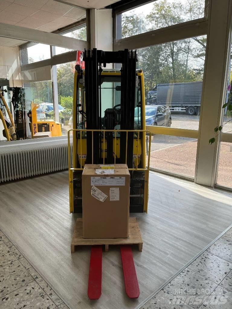 Hyster J3.5XN Akumulátorové vozíky