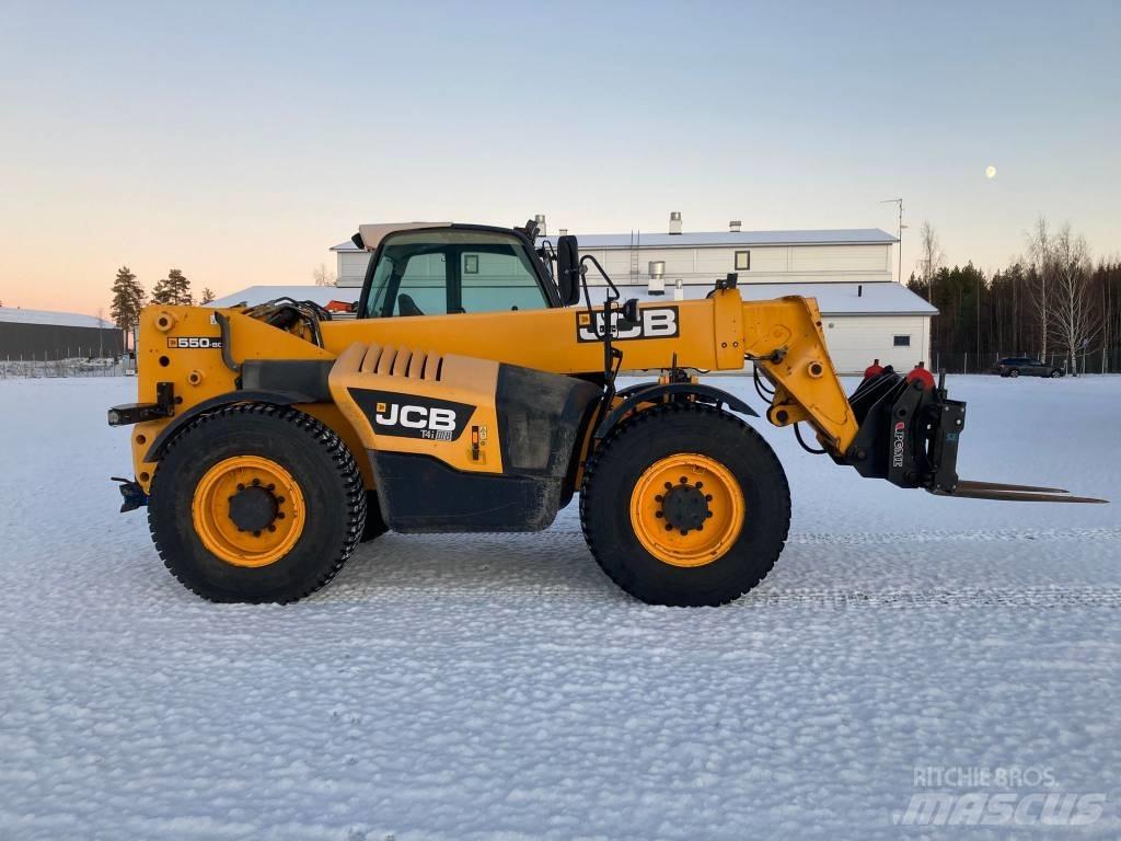 JCB 550-80 Teleskopické manipulátory