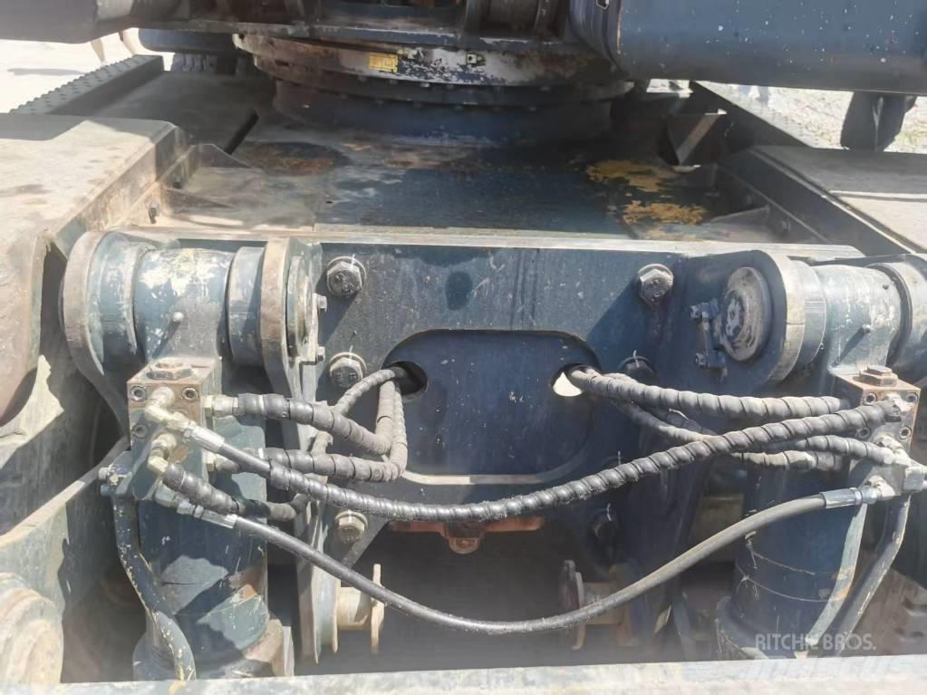 Hyundai R210w-9 Midi rýpadlá 7 t - 12 t