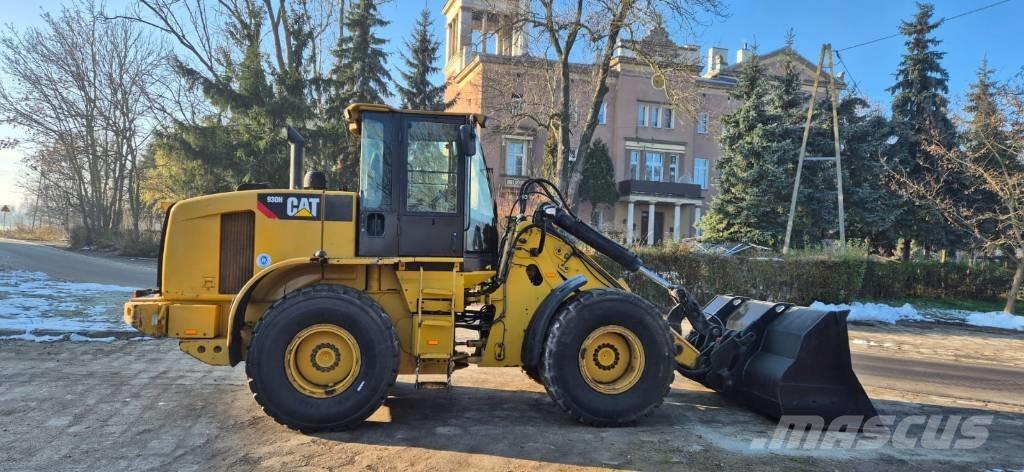CAT 930 H Kolesové nakladače