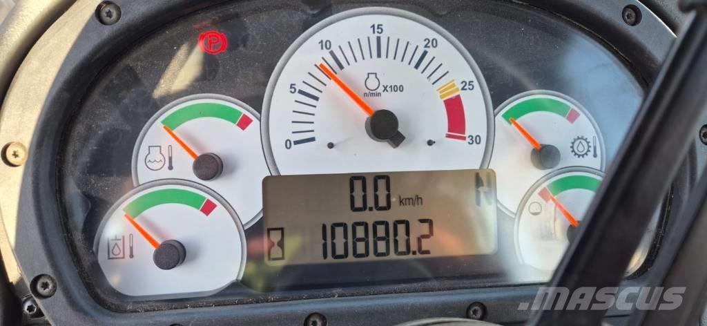 CAT 930 H Kolesové nakladače